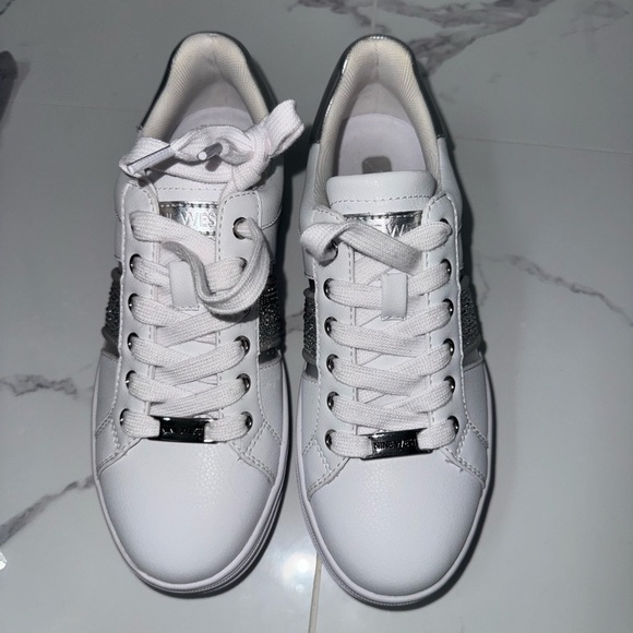 Nine West Nine West Women's Gator Platform Casual Lace-Up Sneakers - Picture 3 of 6